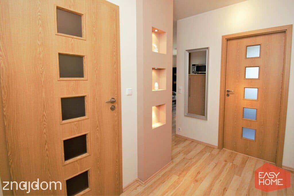Ładne, 2 pokojowe, balkon, garaż 44 m2, na wynajem - zdjęcie 13