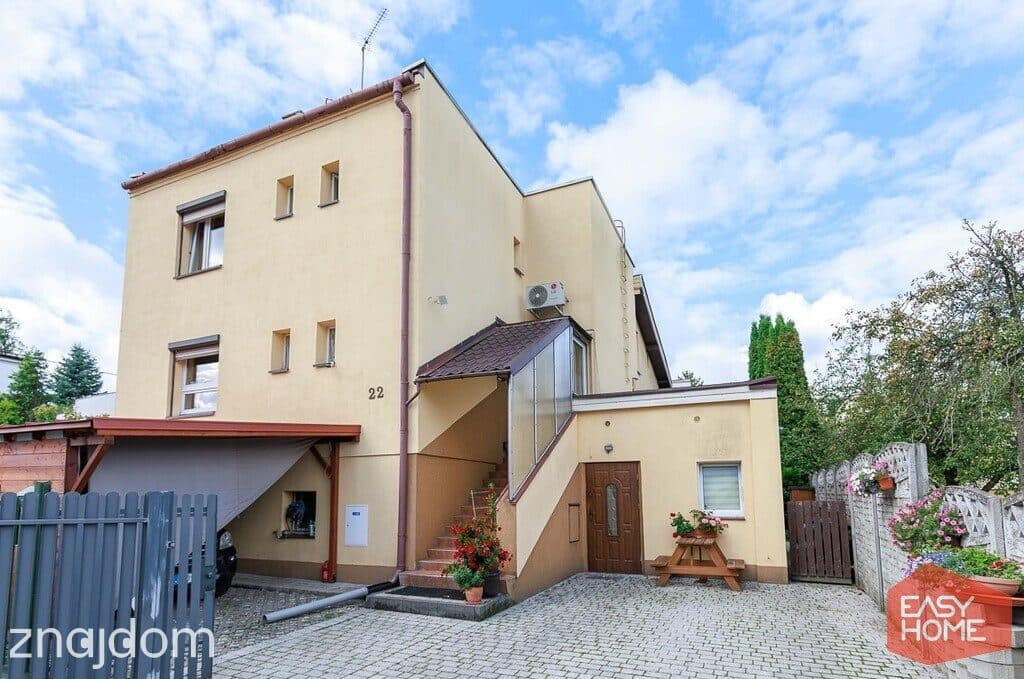 Nietuzinkowy, z możliwościami, wolnostojący Wola