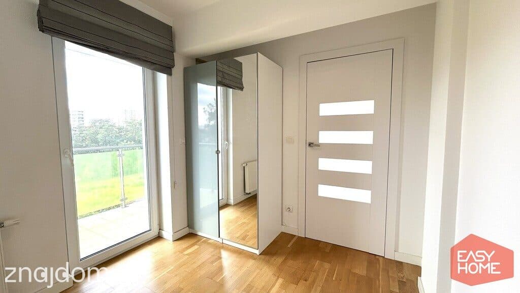 Nowoczesne z balkonem i garażem - zdjęcie 10