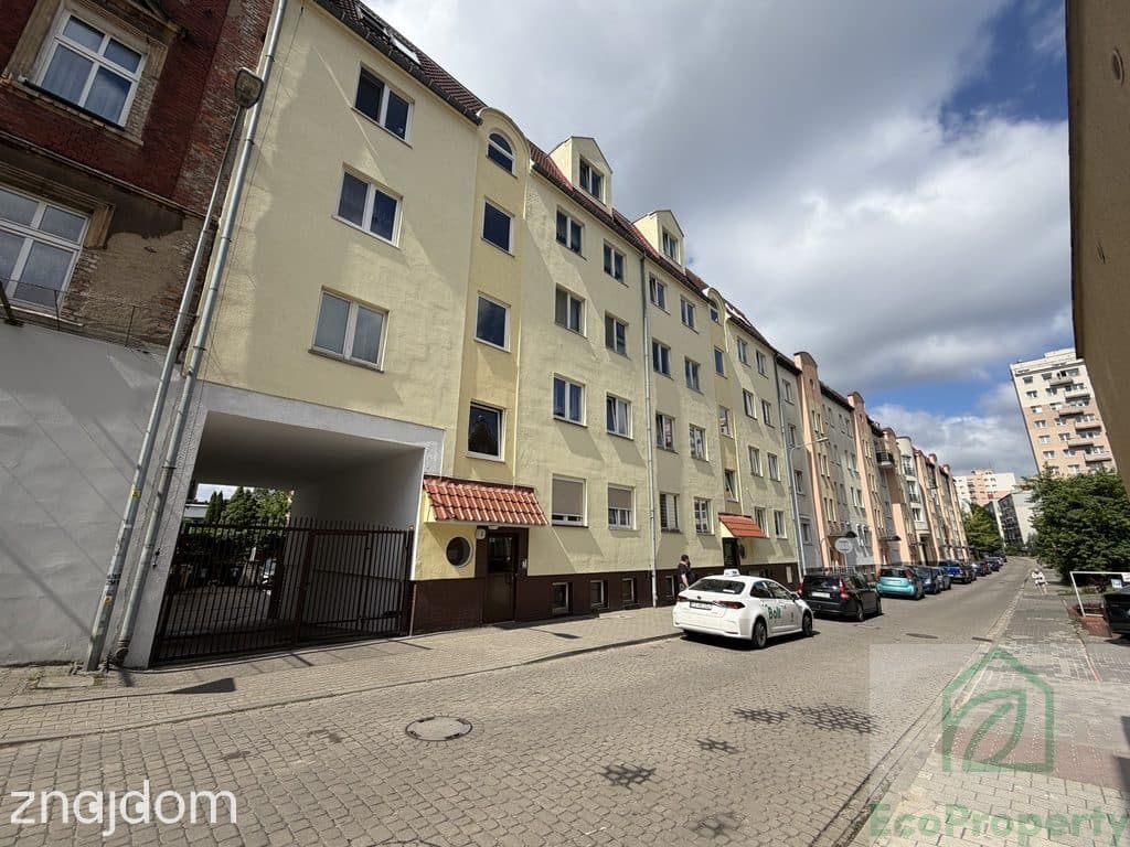 Duża kawalerka+miejsce postojowe, balkon, piwnica - zdjęcie 12