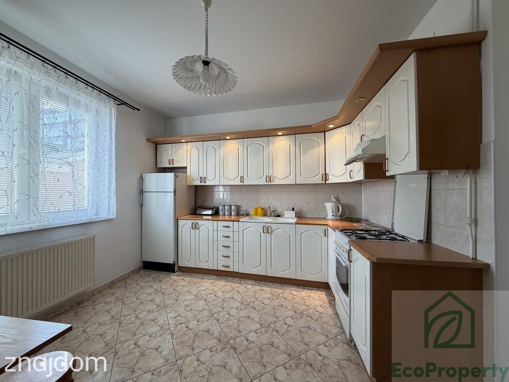 Duża kawalerka+miejsce postojowe, balkon, piwnica - zdjęcie 7