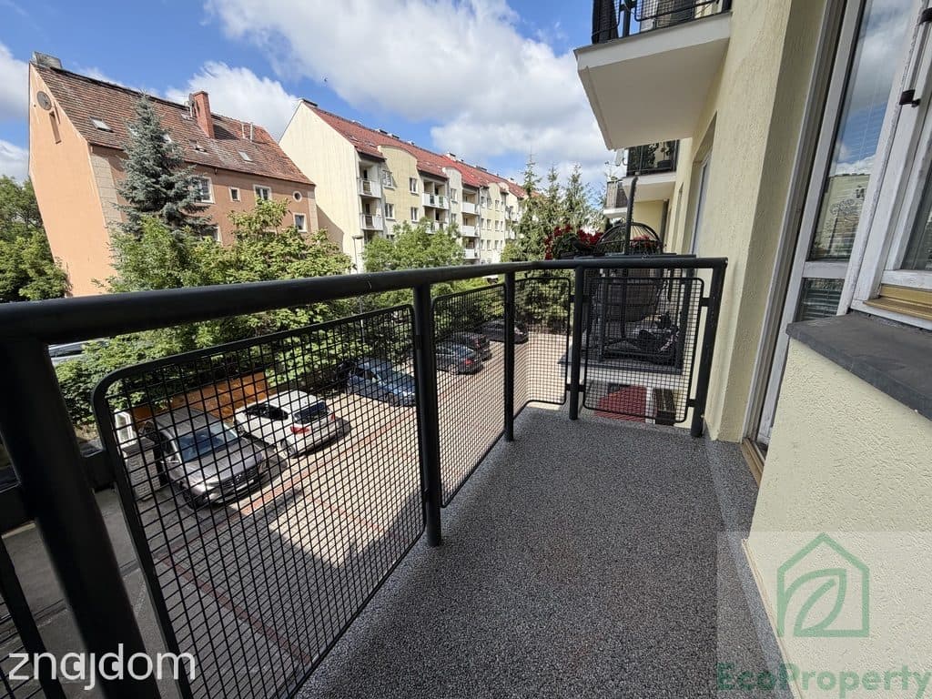 Duża kawalerka+miejsce postojowe, balkon, piwnica - zdjęcie 9