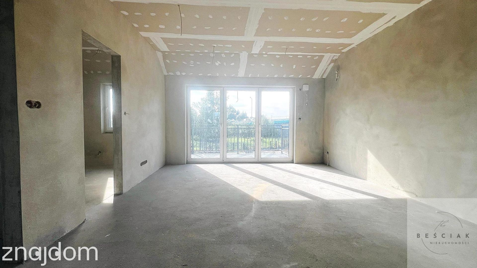 WIĘCEJ PRZESTRZENI, WIĘCEJ ŚWIATŁA – KOMFORTOWE MIESZKANIE Z BALKONEM I OGRÓDKIEM - zdjęcie 5
