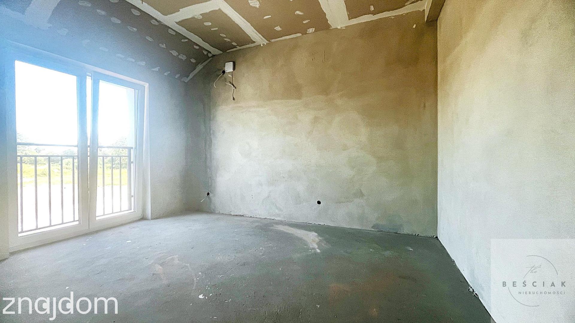 WIĘCEJ PRZESTRZENI, WIĘCEJ ŚWIATŁA – KOMFORTOWE MIESZKANIE Z BALKONEM I OGRÓDKIEM - zdjęcie 9