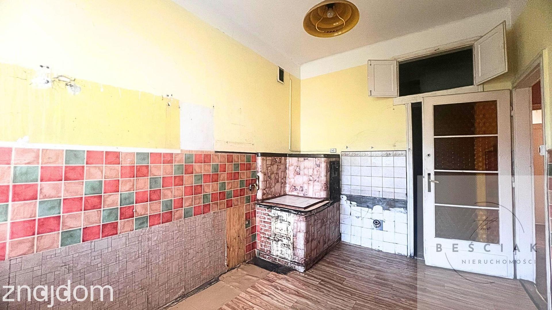 Na sprzedaż mieszkanie 98 m² – ul. Sowińskiego, Tarnów | 3 pokoje + kuchnia + służbówka - zdjęcie 3