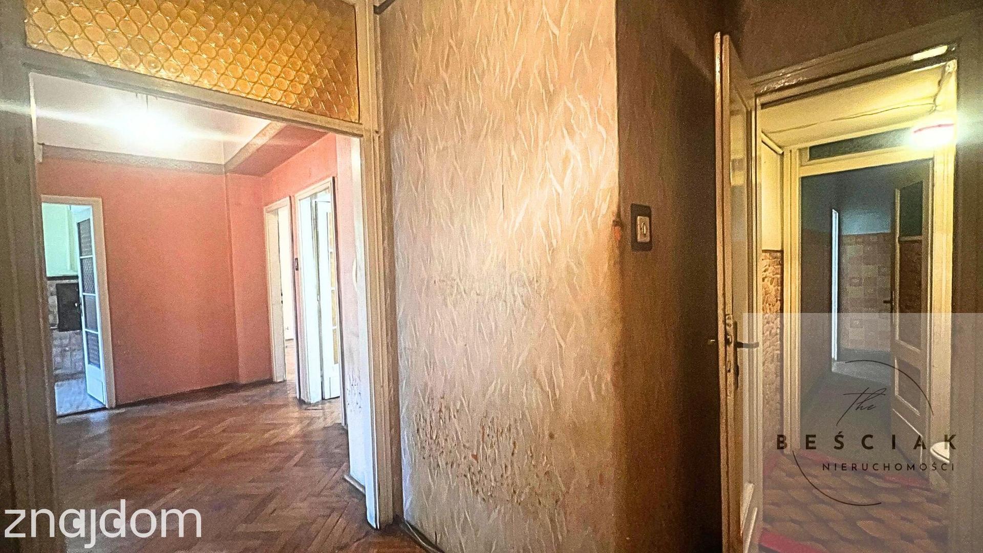 Na sprzedaż mieszkanie 98 m² – ul. Sowińskiego, Tarnów | 3 pokoje + kuchnia + służbówka