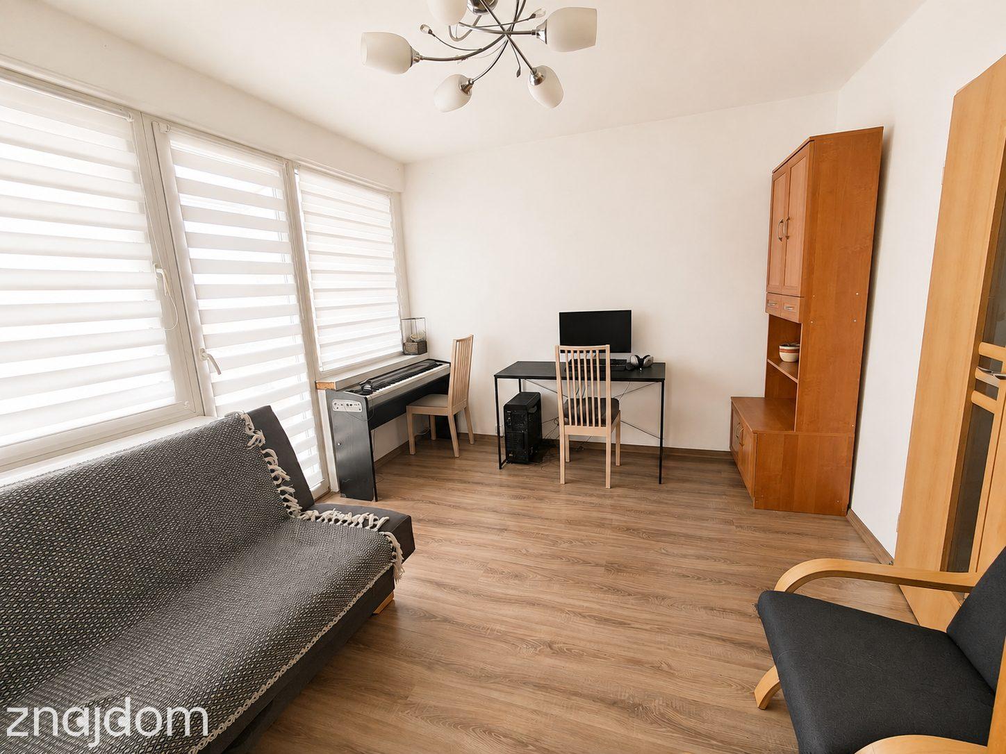 mieszkanie 61m2, osobna kuchnia + 3 pok. balkon. - zdjęcie 4
