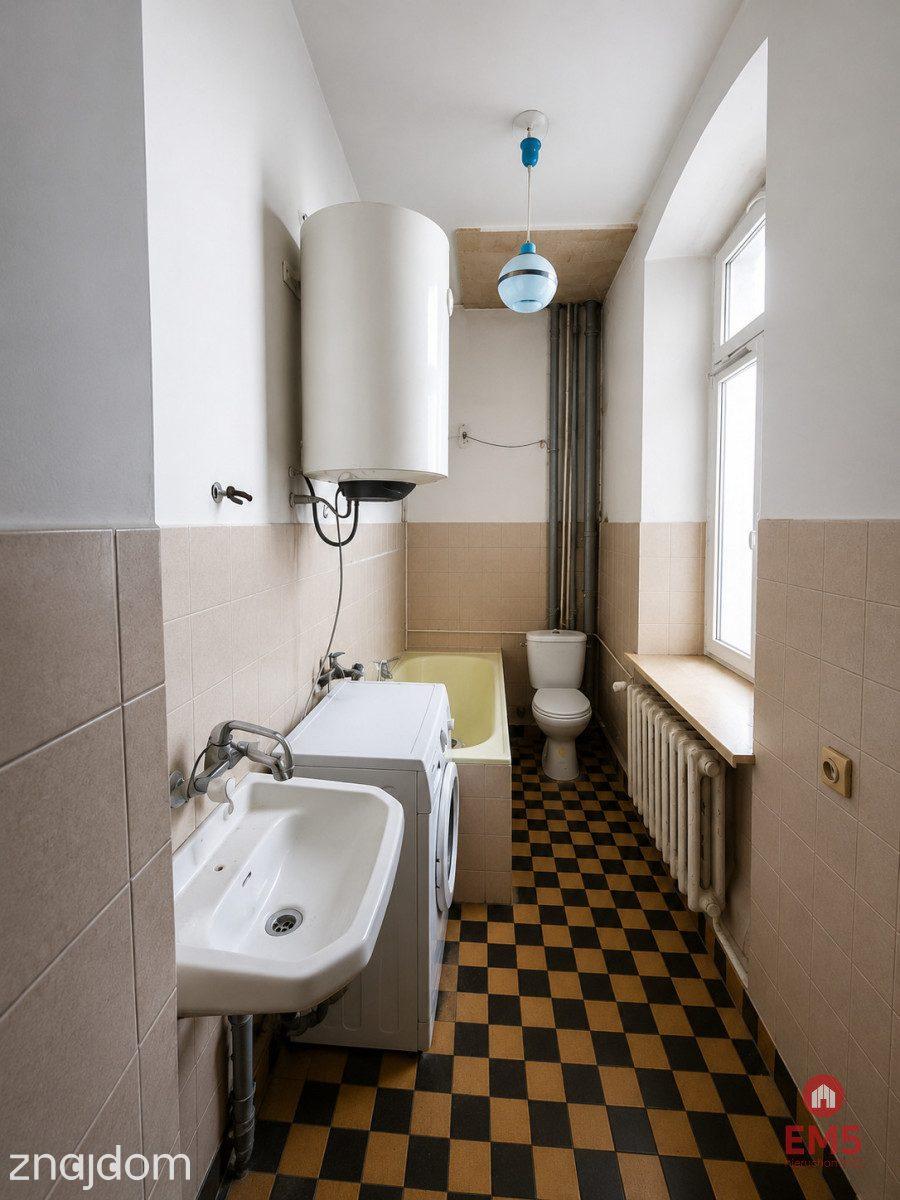 Mieszkanie w kamienicy w centrum miasta - zdjęcie 8