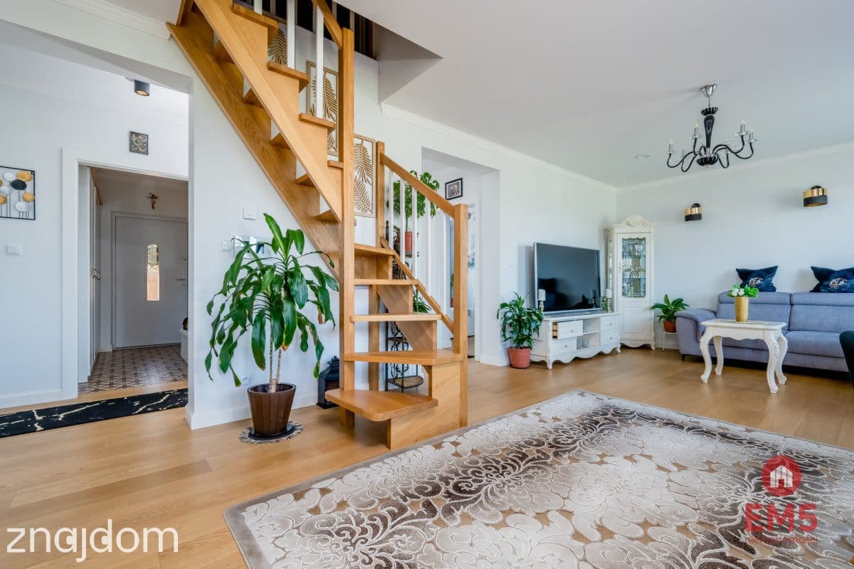 Wyjątkowy dom jednorodzinny 140 m² do wprowadzenia - zdjęcie 7