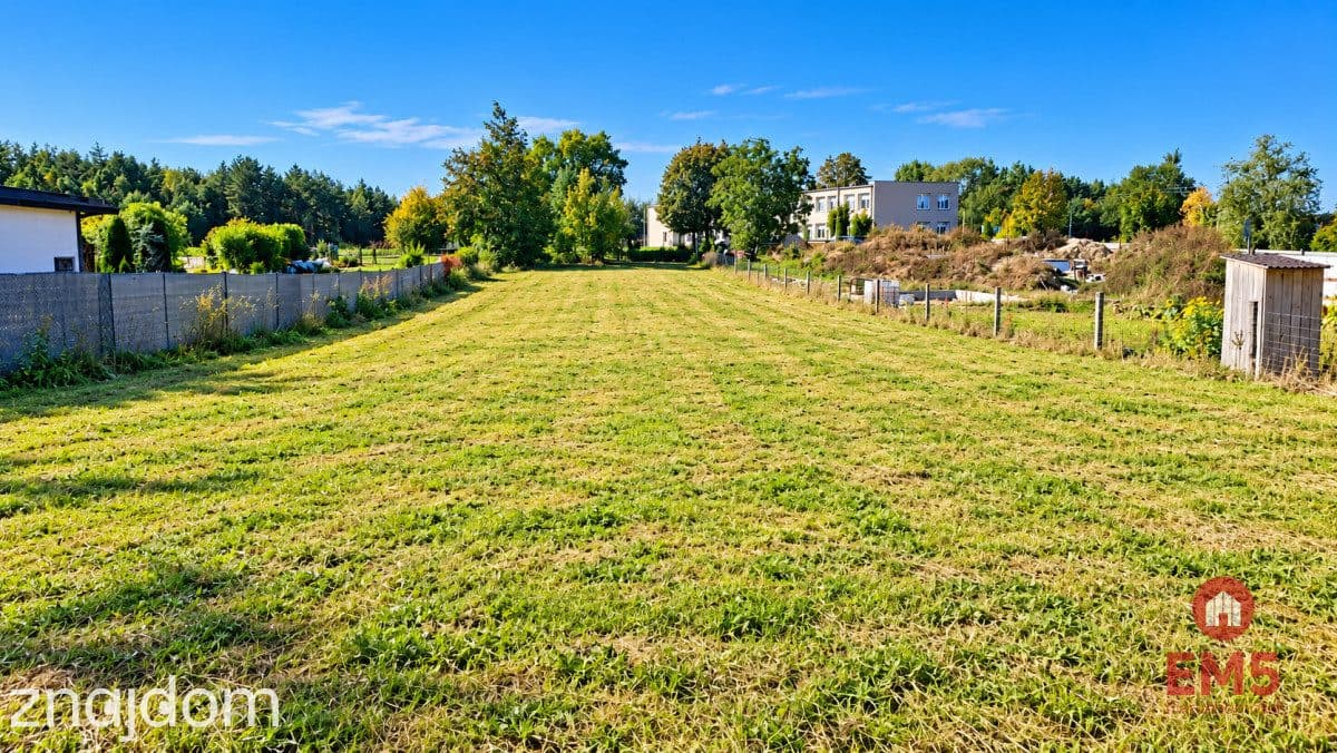 Działka budowlana 1571 m2.