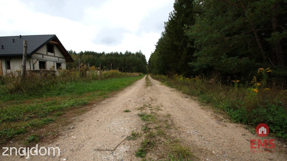 Dom w otoczeniu lasu | działka 2400 m² - zdjęcie 21