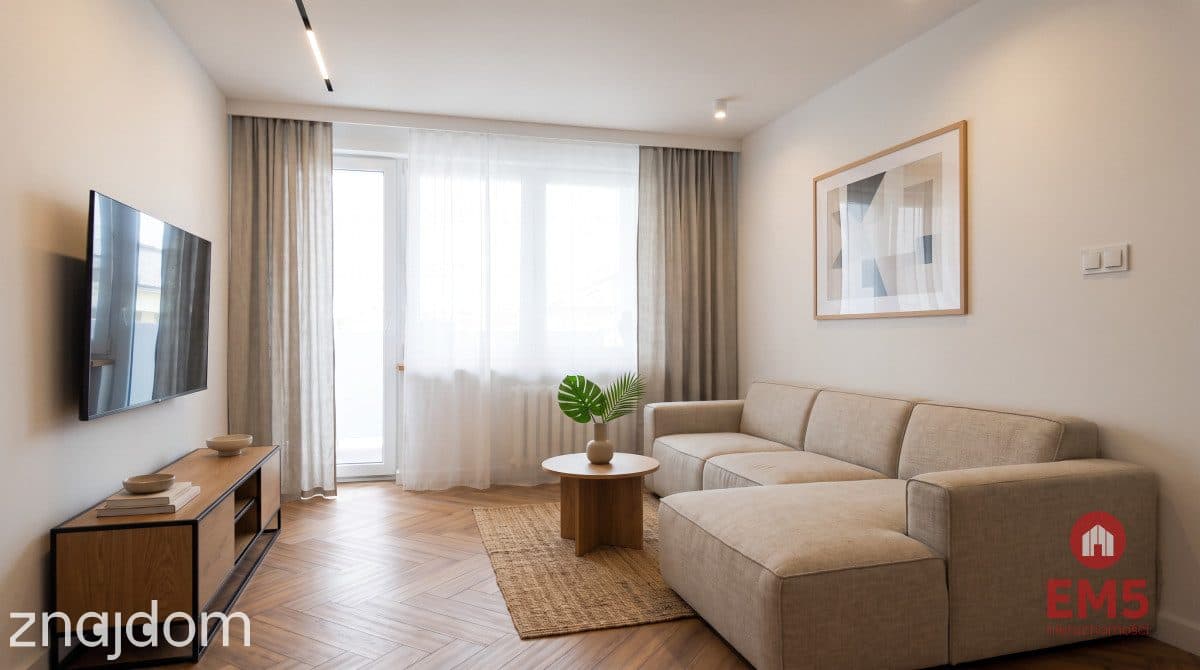 Dwa oddzielne pokoje, balkon, Centrum