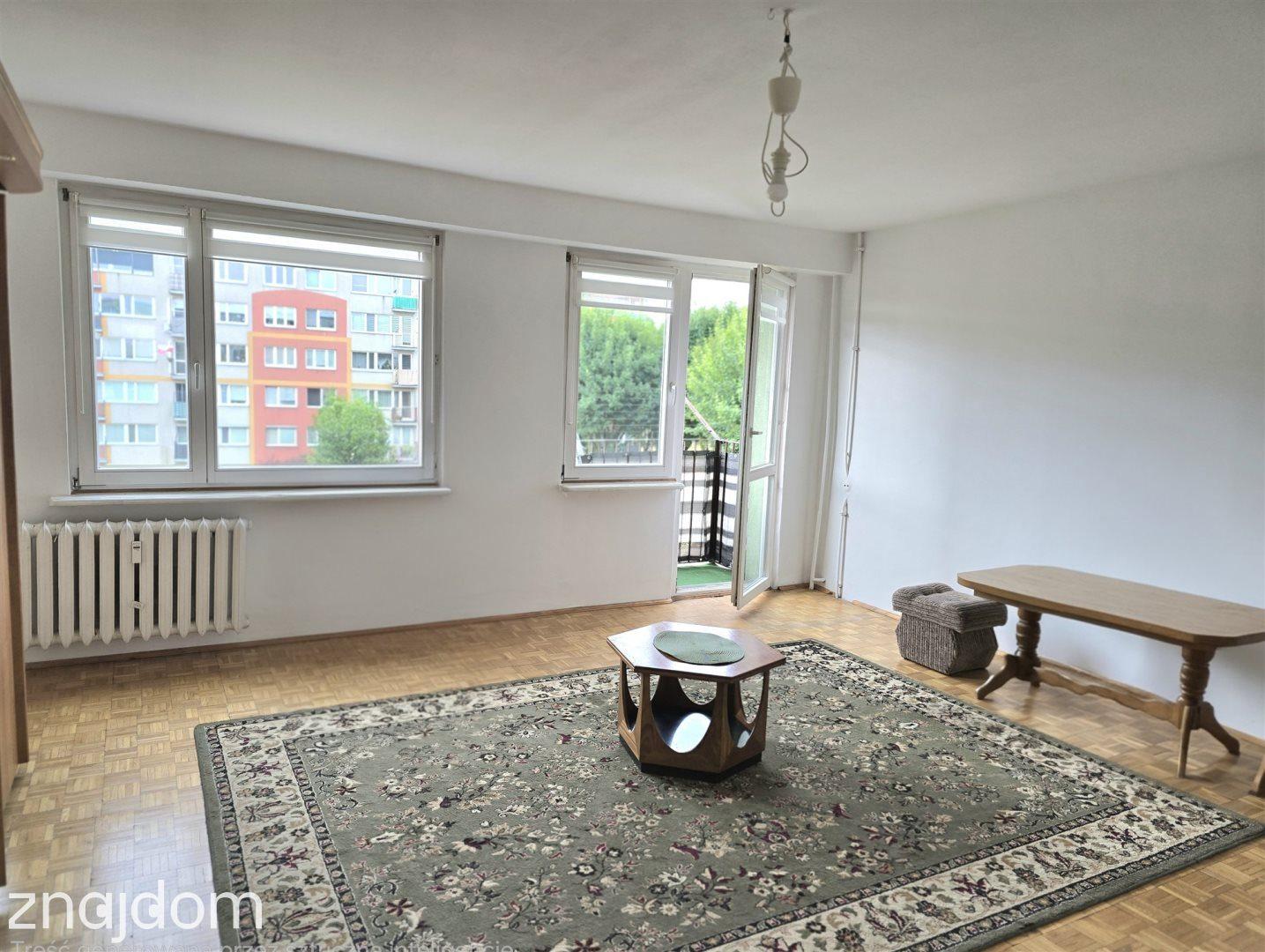 Duże mieszkanie 2-pokojowe, 60 m², II piętro