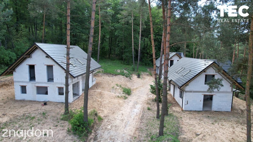 Dom wolnostojący z lasem, 141m2 - zdjęcie 5