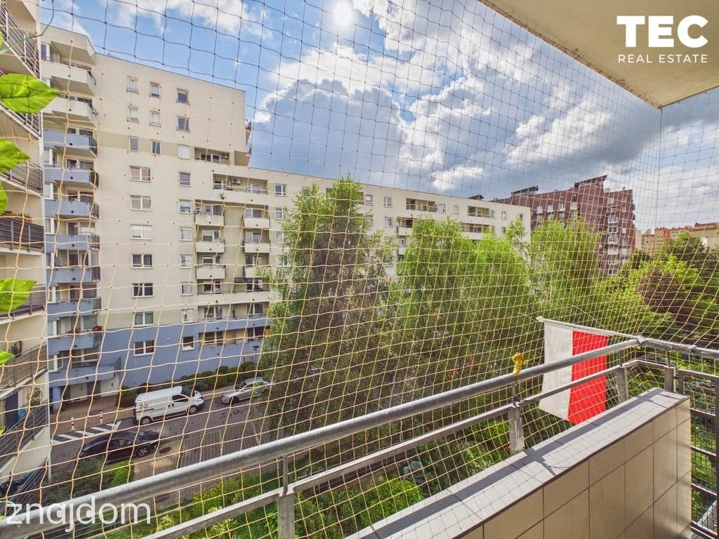 Blisko tramwaj I balkon I Park Reduta I od wschodu - zdjęcie 16