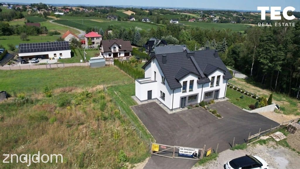 Bliźniak I Trąbki I 4 pokoje I wiata garażowa - zdjęcie 3