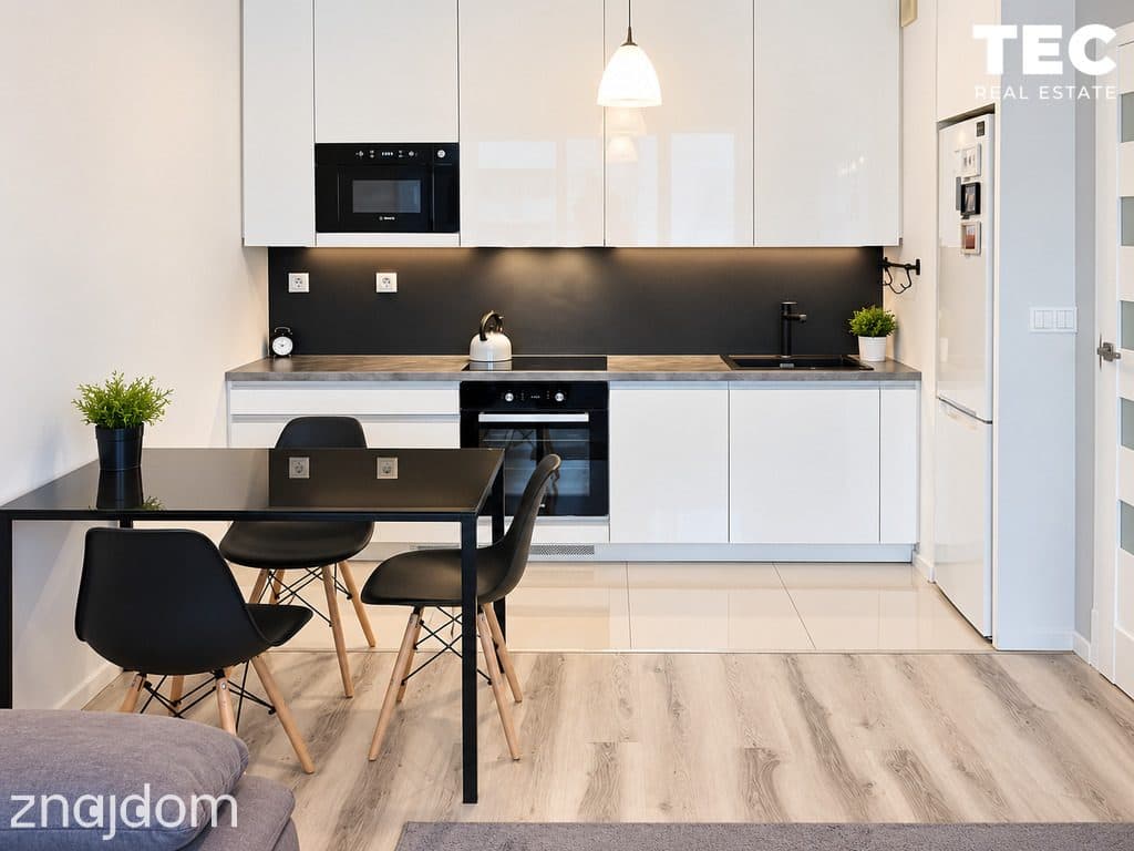 Nowoczesna kawalerka 35 m² z balkonem  Os. Avia - zdjęcie 2