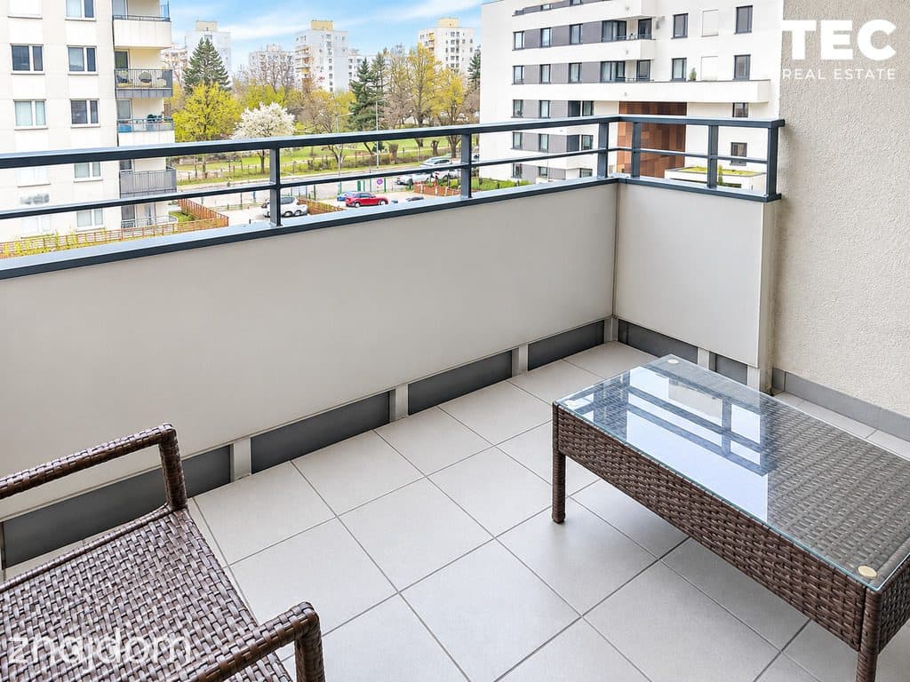 Nowoczesna kawalerka 35 m² z balkonem  Os. Avia - zdjęcie 7