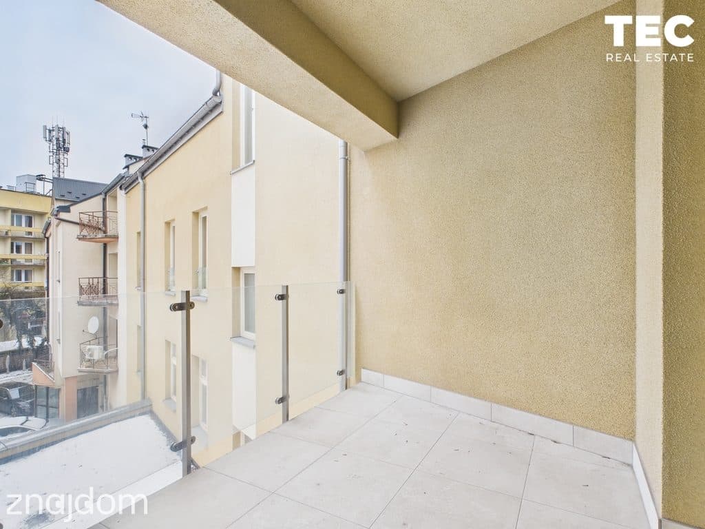 Duży metraż, loggia, 2 łazienki, piwnica, MPEC - zdjęcie 11