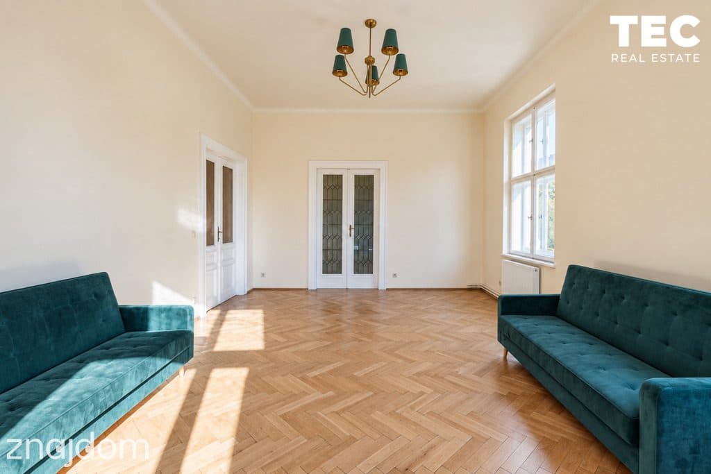 Mieszkanie z dużym potencjałem, wysokość 360 cm - zdjęcie 2