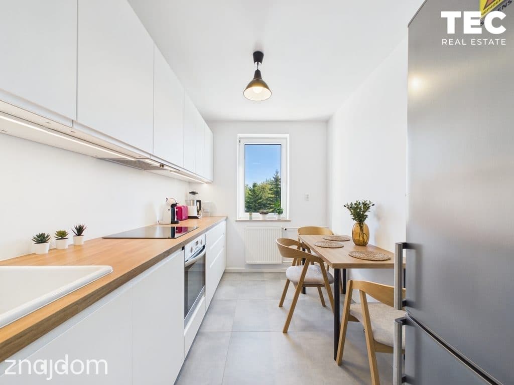 2-pok mieszkanie, oddzielna kuchnia, garderoba, duży balkon i piwnica! - zdjęcie 6