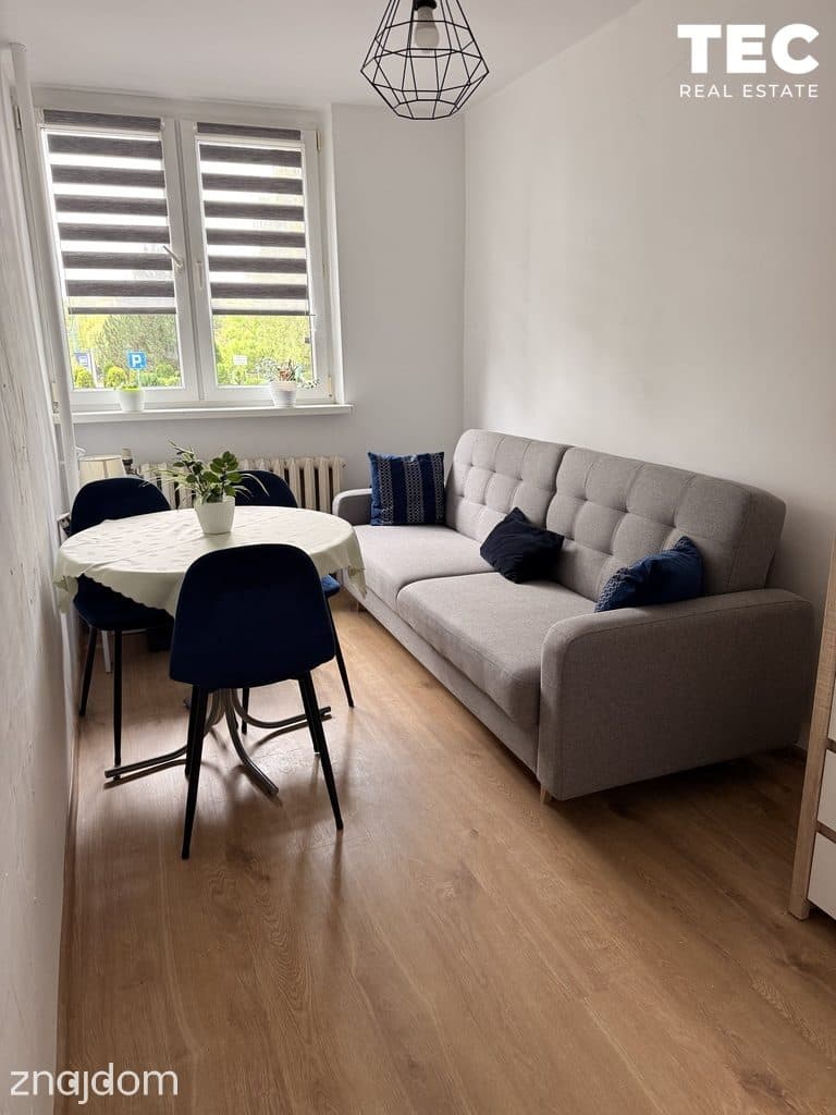 REZERWACJA/ 3 pokoje /52,9 m² /Duży balkon /Osiedle H / do remontu - zdjęcie 3