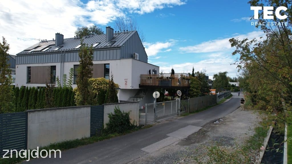Dwupoziomowy apartament z ogrodem i dużym tarasem – Kraków, Bronowice - zdjęcie 18