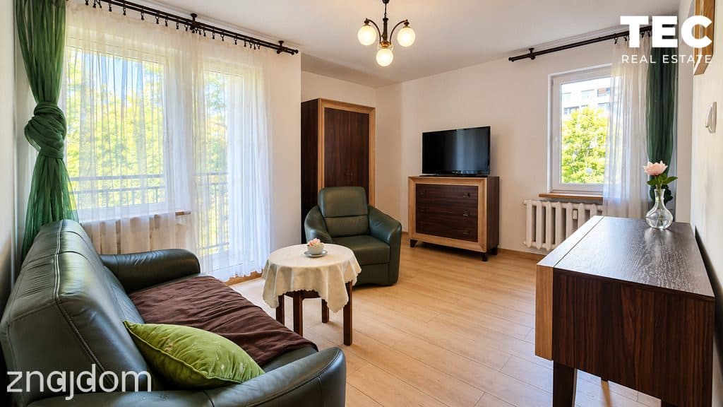 3-pokojowe mieszkanie z balkonem – Katowice os. Paderewskiego - zdjęcie 2
