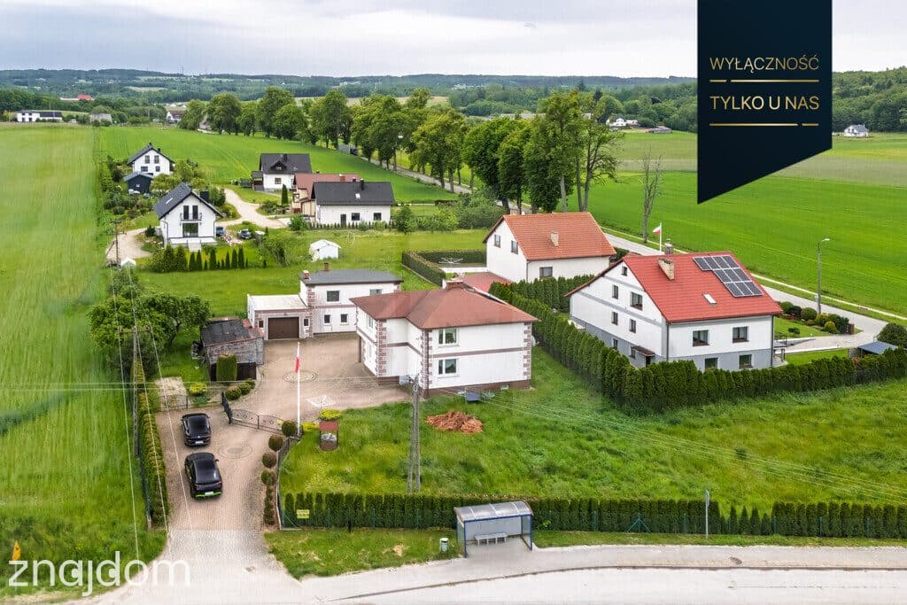 Dom z 3 mieszkaniami w Barłominie koło Luzina - zdjęcie 20