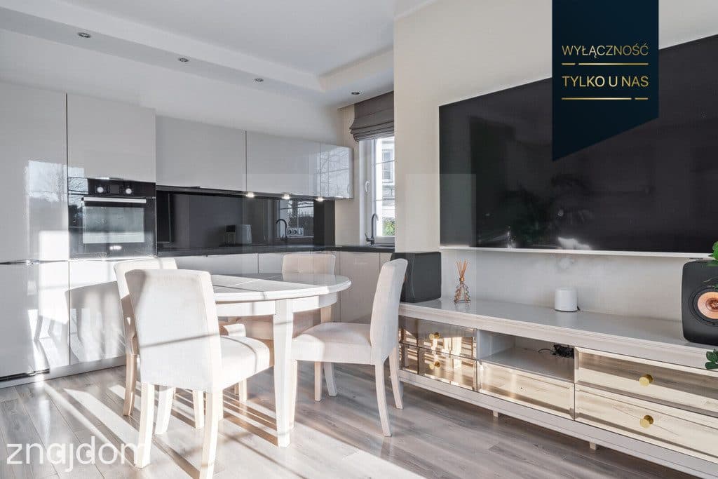Apartament z ogrodem i basenem | Ogrody Tesoro - zdjęcie 6