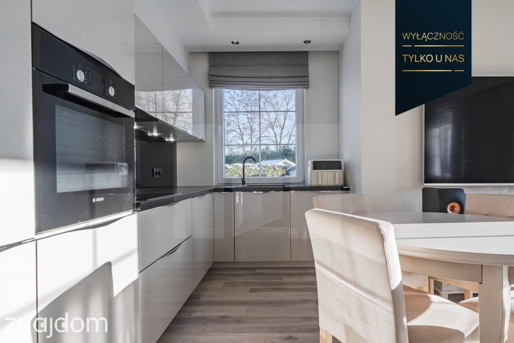 Apartament z ogrodem i basenem | Ogrody Tesoro - zdjęcie 7