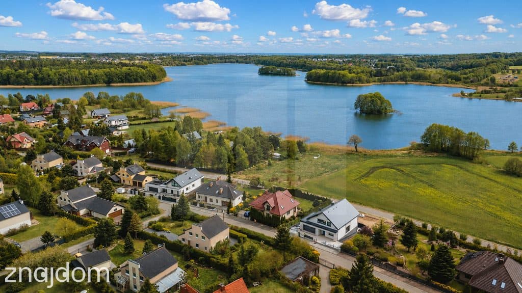 Dom marzeń nad Jeziorem Tuchomskim - zdjęcie 20