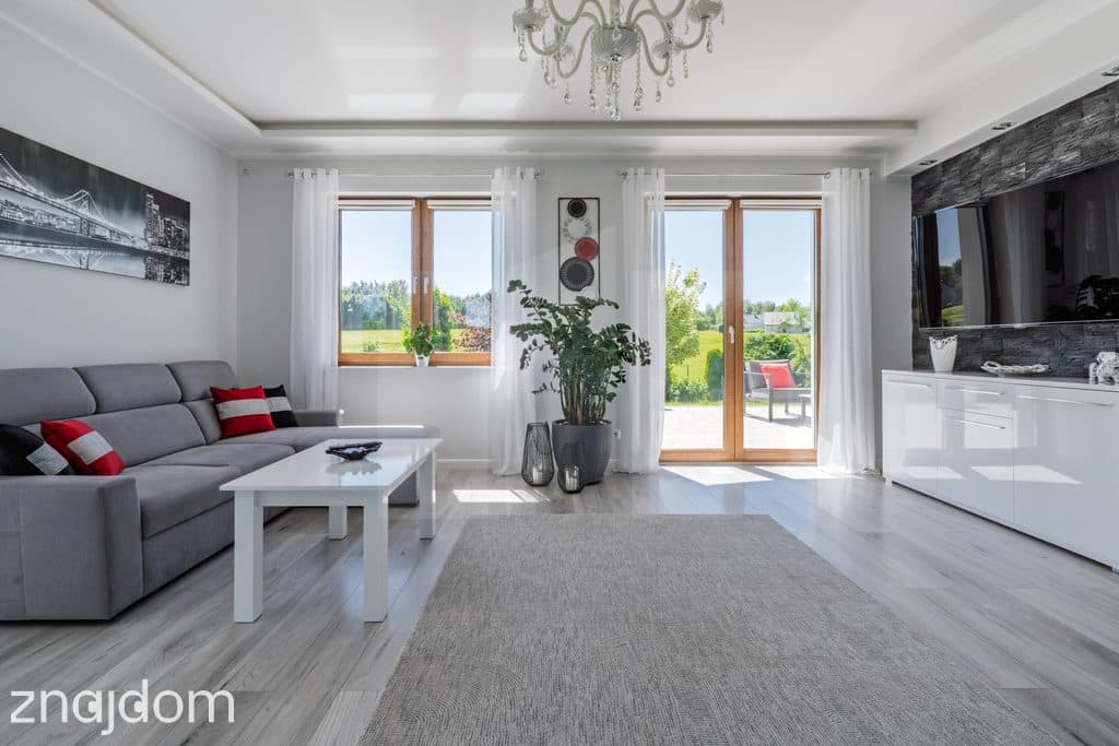 Zjawiskowy dom w Kielnie | 3200 m² zieleni - zdjęcie 3