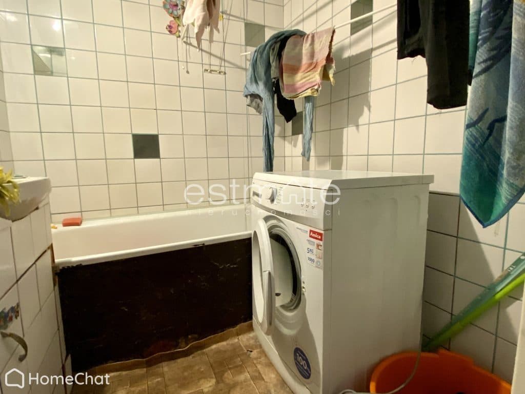 Rozkładowe 2 pokoje z balkonem do remontu