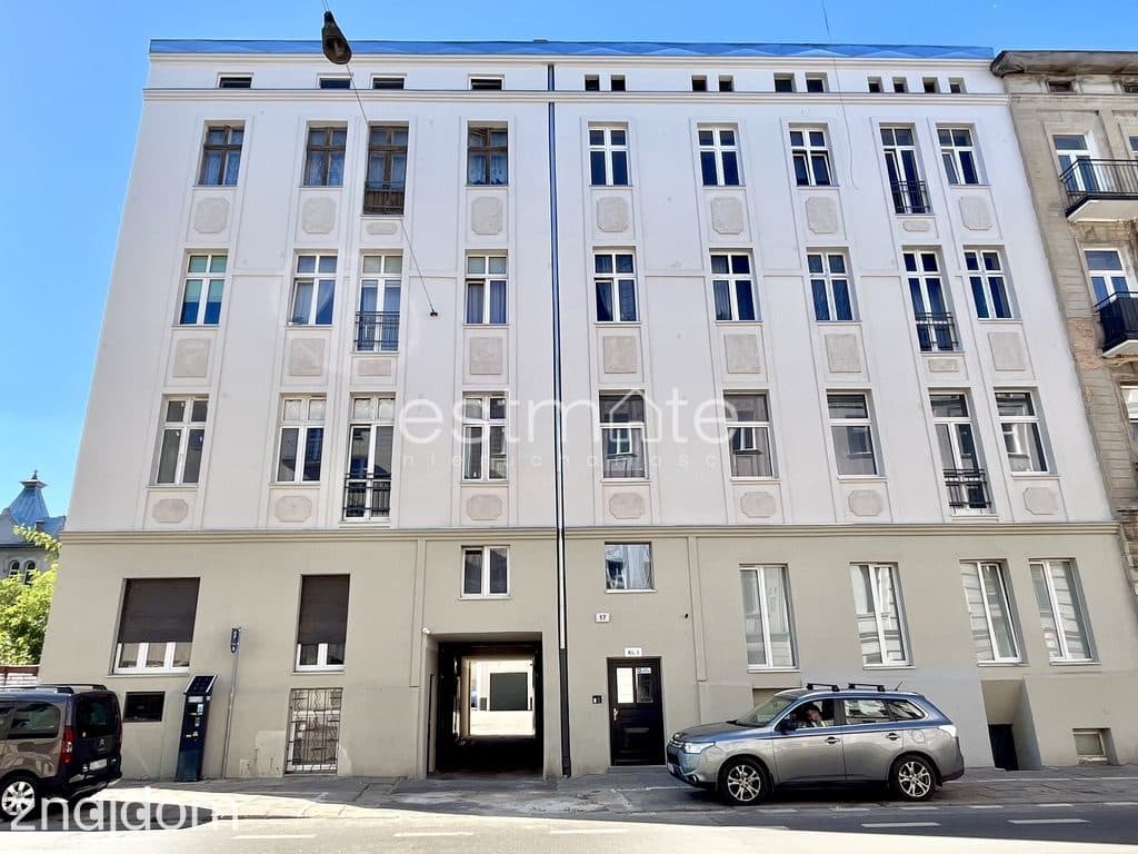Kawalerka z antresolą w zrewitalizowanej kamienicy - zdjęcie 18