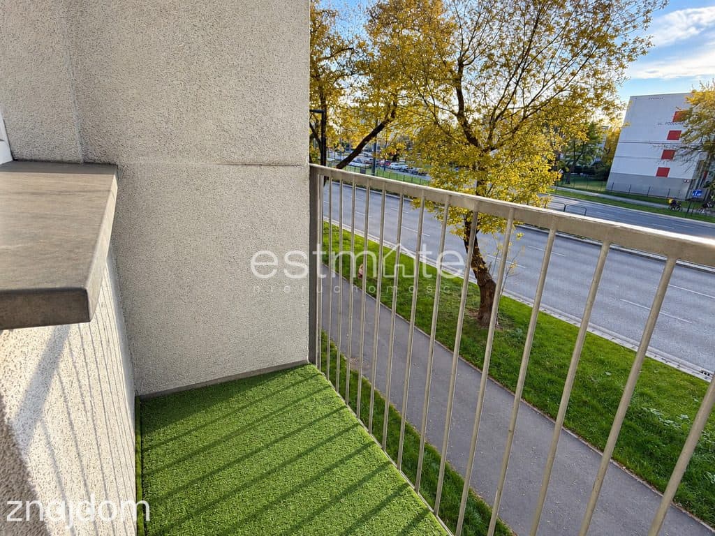 2 Pokoje | 1 piętro | Dąbrowa | Parking za szlabanem | Duża komórka - zdjęcie 4
