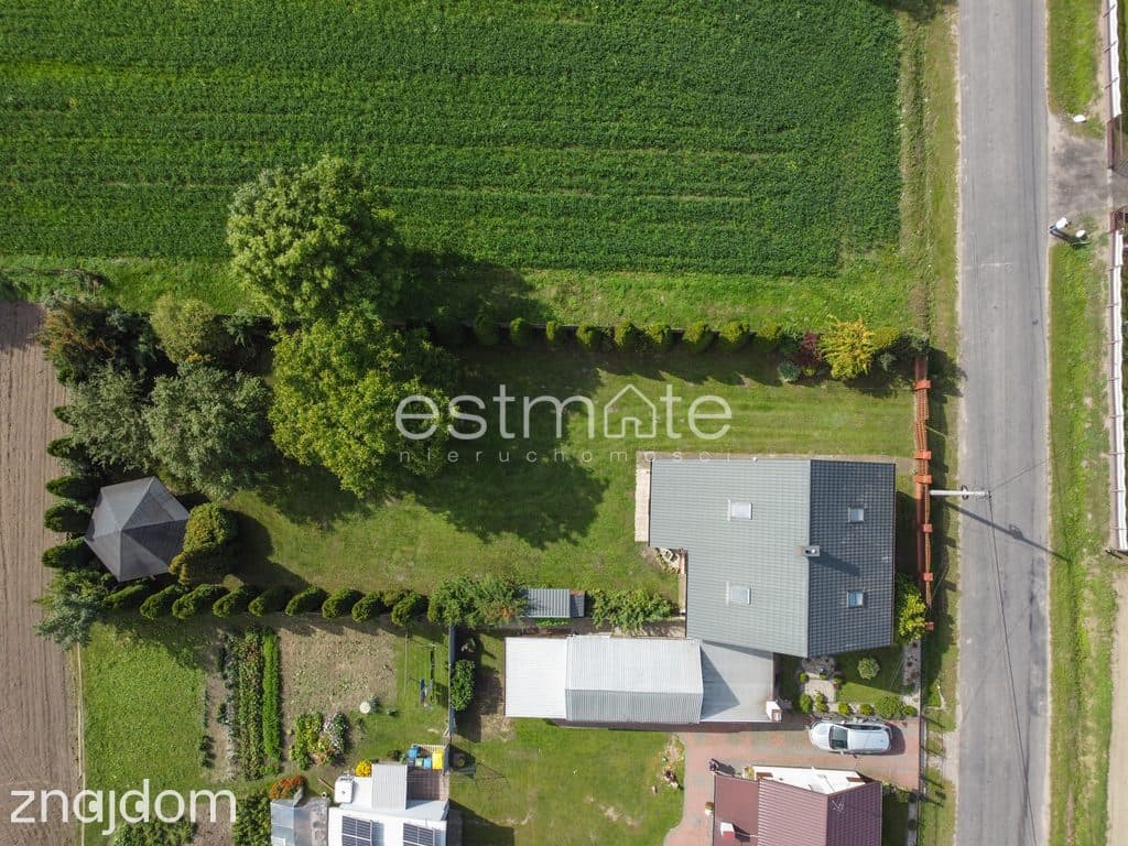 Dom z klimatem, kominkiem i dużym ogrodem kilka minut od Jeziorska - zdjęcie 19
