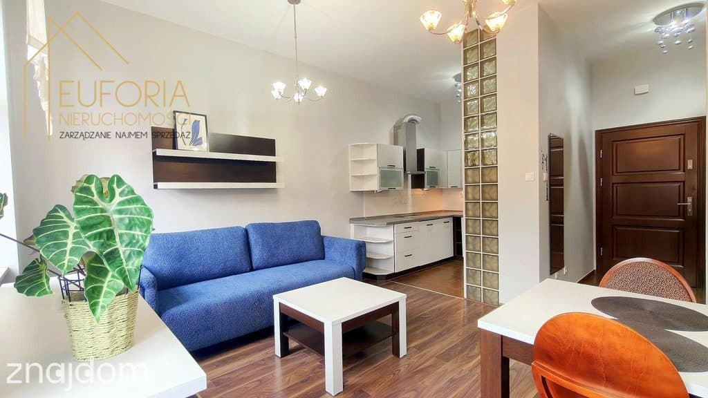 Piękny apartament w Centrum Łodzi - zdjęcie 2