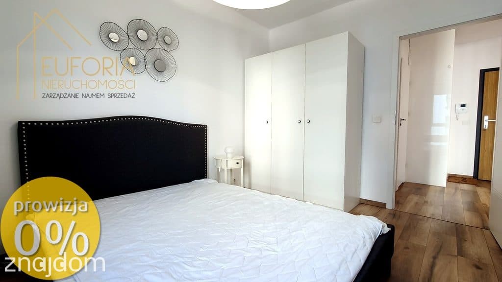 Apartament z garażem w centrum Łodzi - zdjęcie 5