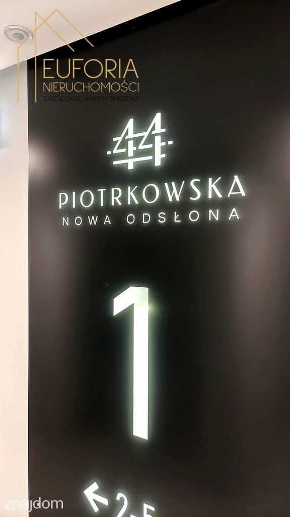 Centrum Łodzi. Piotrkowska 44 w nowym budynku - zdjęcie 11