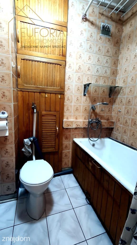 Trzy pokoje z balkonem ul.Broniewskiego - zdjęcie 8