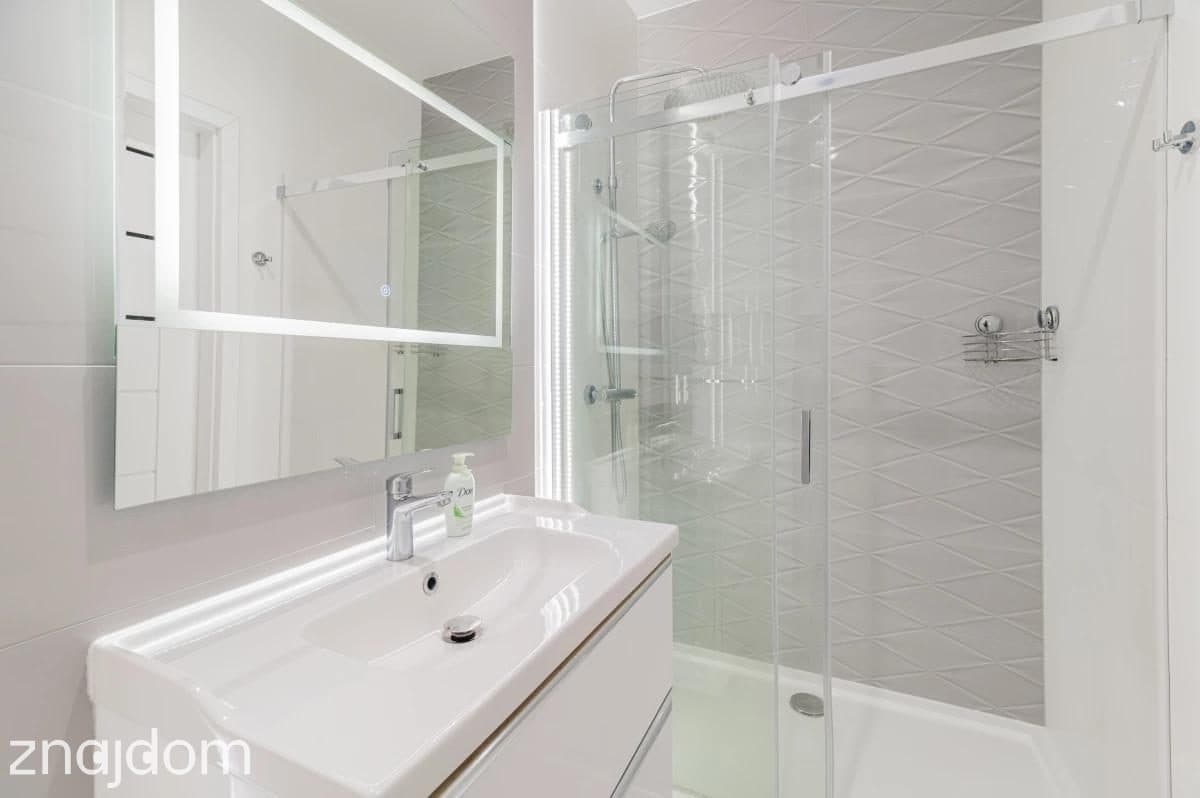 Apartament 2 pok. z miejscem postojowym, na II piętrze. - zdjęcie 9