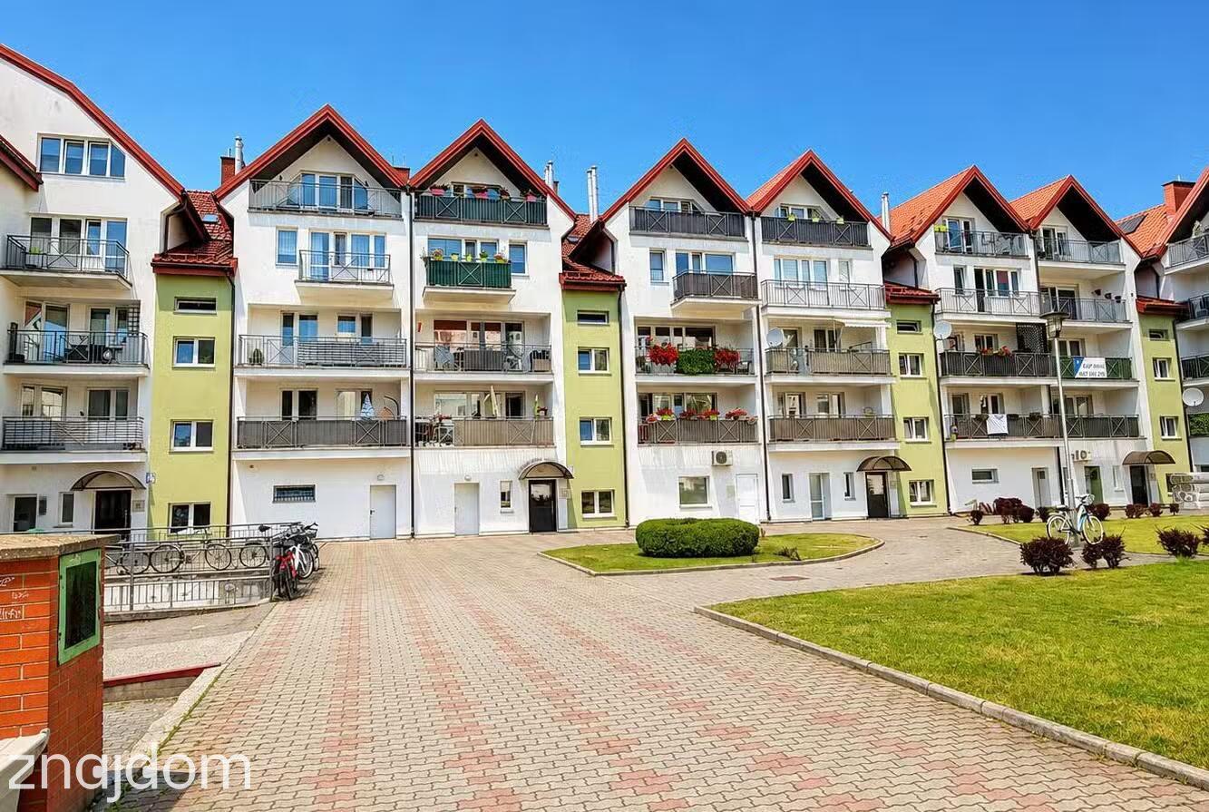 Kołobrzeg – dwupoziomowe mieszkanie 56 m² | 2 balkony | Os. Millennium