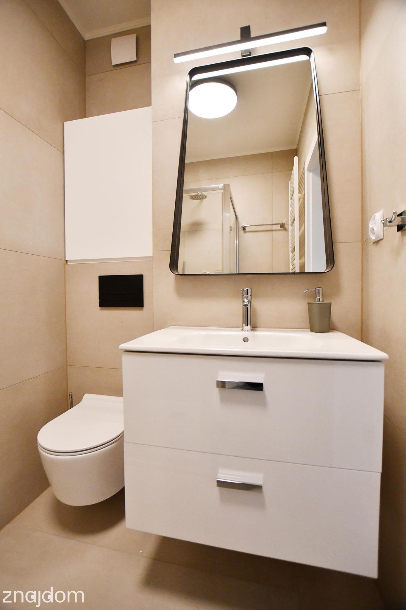 Kołobrzeg dz. Portowa ul. spacerowa . Apartament 300 m do morza - zdjęcie 12