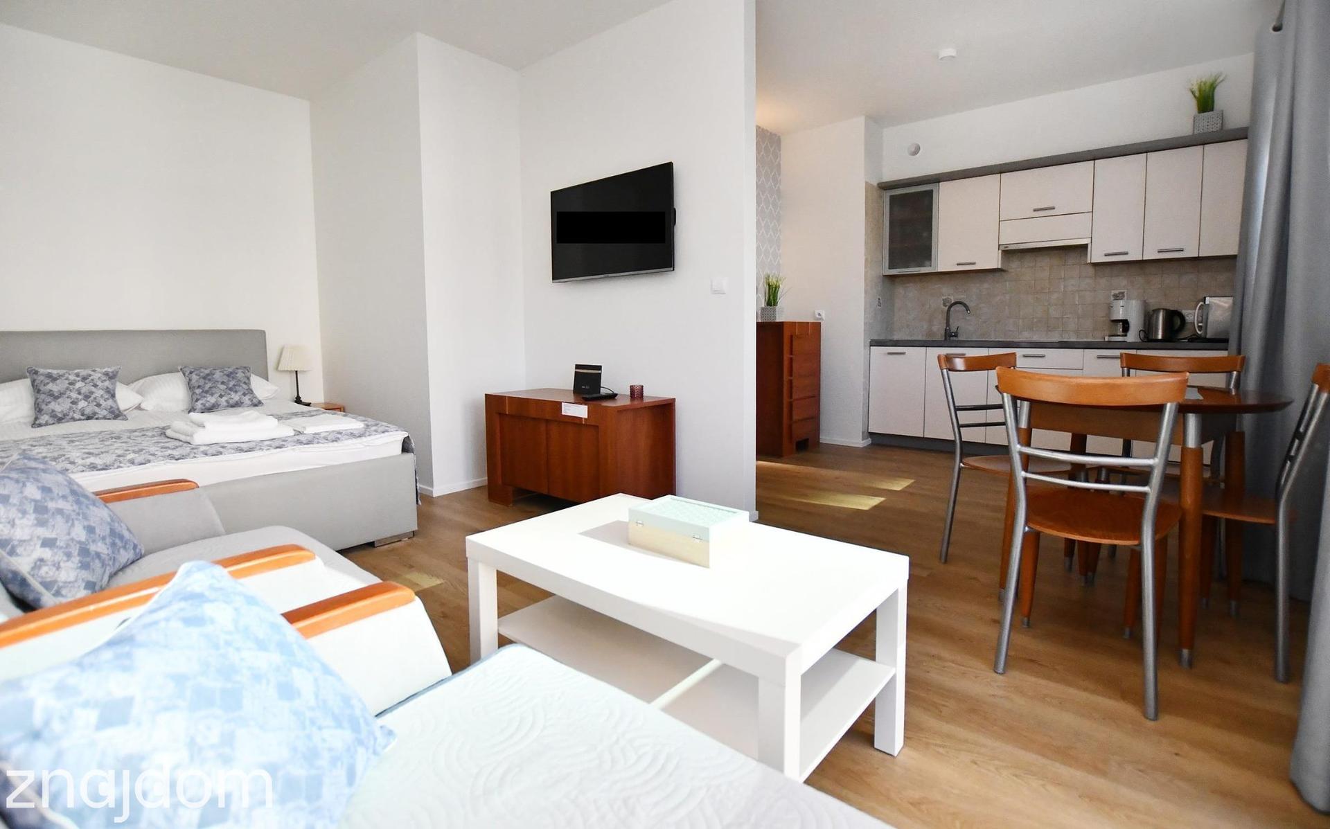 Kołobrzeg dz. Portowa ul. spacerowa . Apartament 300 m do morza - zdjęcie 14