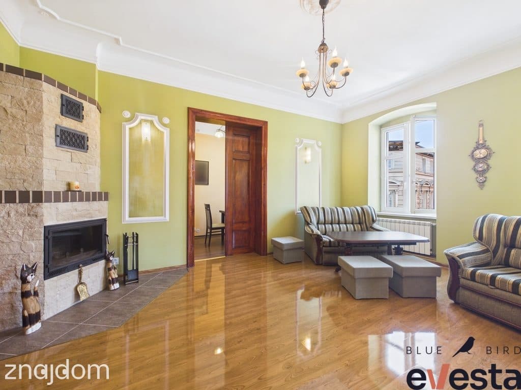 Mieszkanie z charakterem w kamienicy | 99,34 m² |