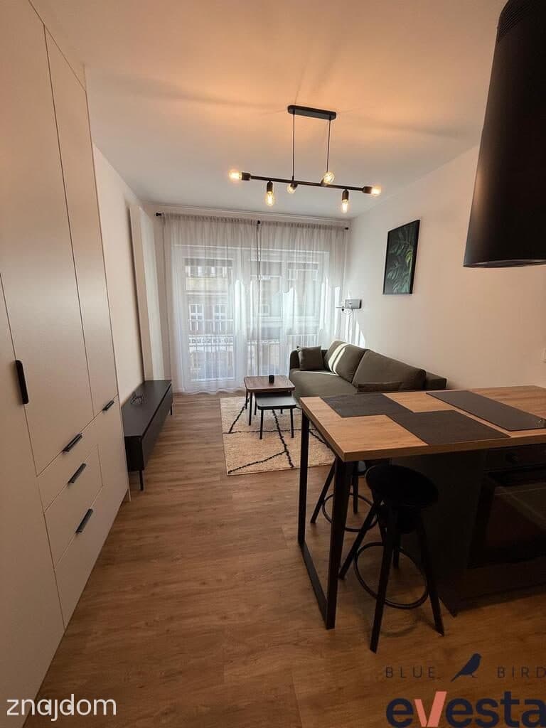 Wynajem/Kawalerka/Balkon/Top lokalizacja - zdjęcie 4