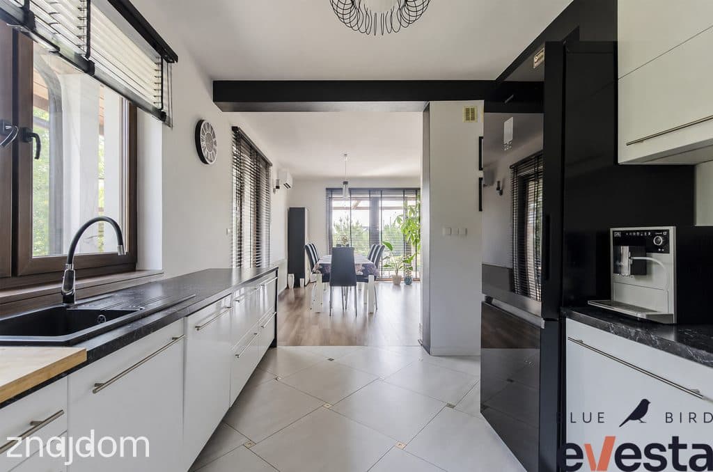 Dom 245 m² | działka 3128 m² | staw | Krzelów - zdjęcie 11