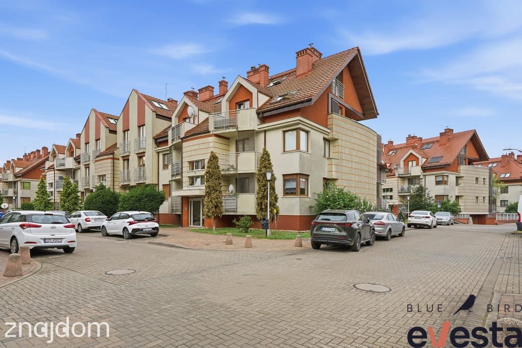3 pokoje + garderoba + 32 m² tarasu | Blisko Parku