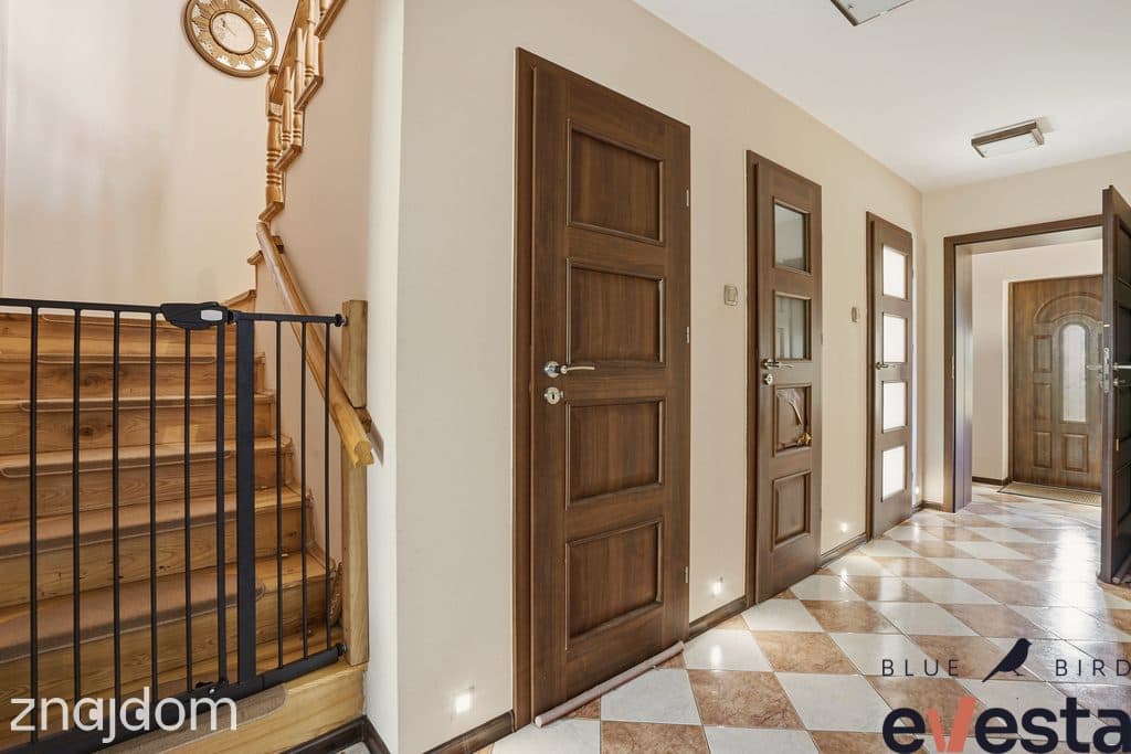 Dom kukułcza Kowale Zacisze 220m2 8 pokoi - zdjęcie 9